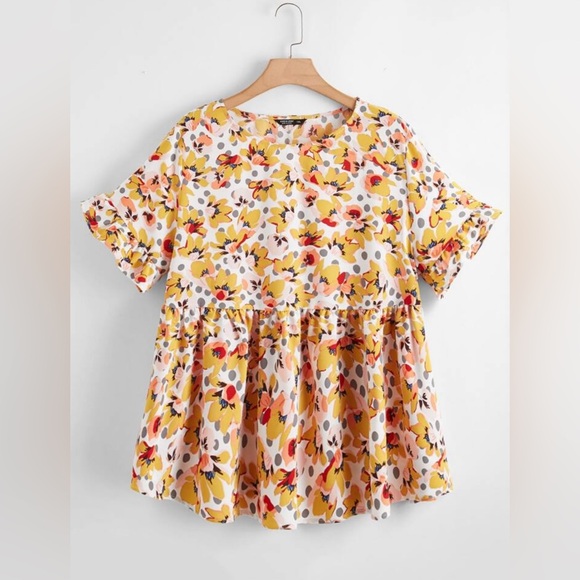 Floral Ruffle Blouse - Picture 1 of 7